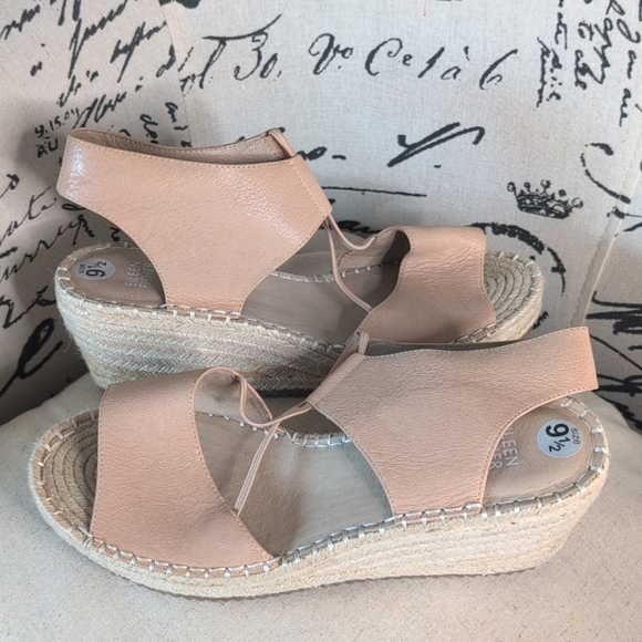 Eileen Fisher Agnes Espadrille Wedge Sandals Beige Leather Open Toe 9.5 - Picture 3 of 16